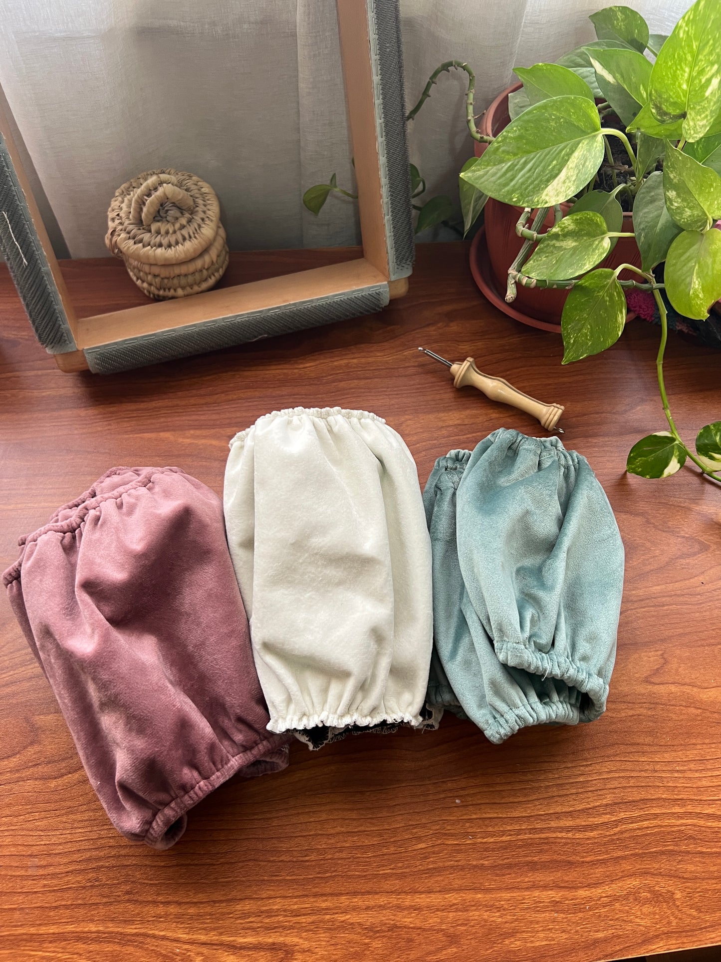 Gripper strip frame cover