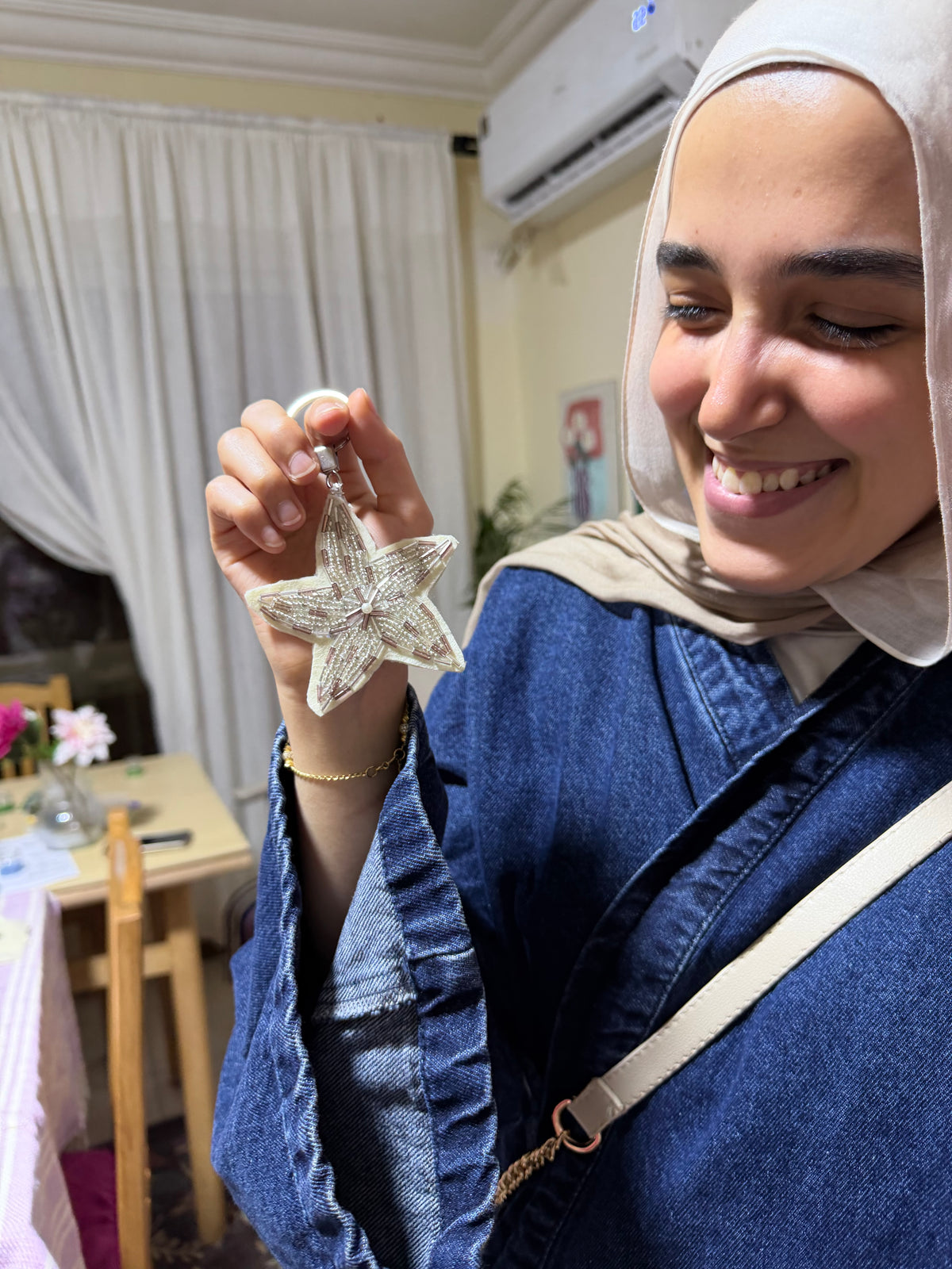 Beaded embroidered workshop 🧵🪡