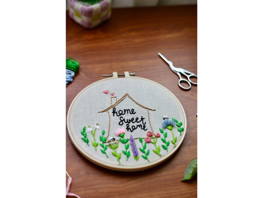 Embroidery Kit + Online Course