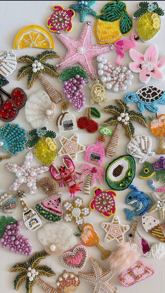 Beaded embroidered workshop 🧵🪡